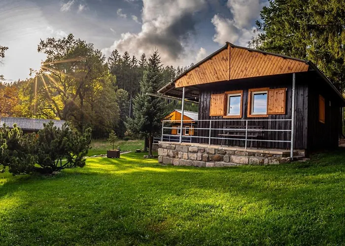 Chatova Osada Ostas Kamp alanı *